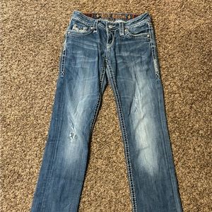 Women’s Rock Revival Straight Jeans
